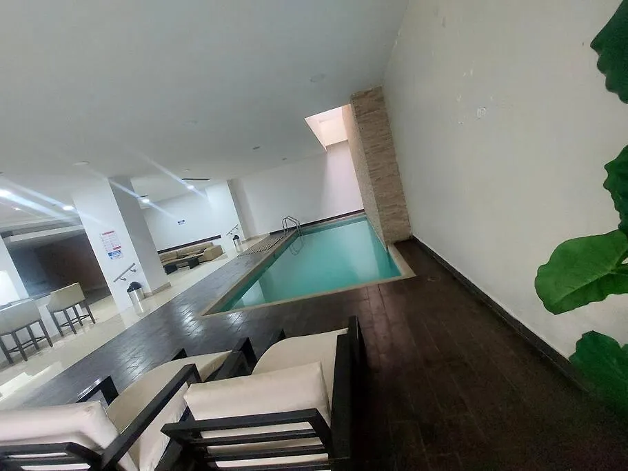 Coral Suite Con Vista Ciudad/Piscina, Gym, Parqueo Guayaquil Apartment