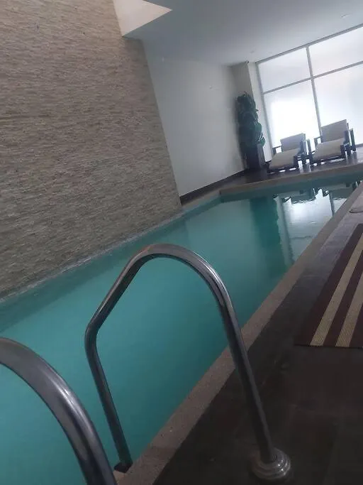 Coral Suite Con Vista Ciudad/Piscina, Gym, Parqueo Guayaquil 0*,